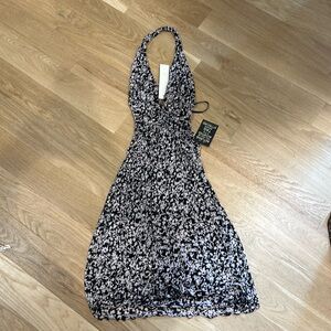 Diane von Furstenberg halter floral dress size 4, NWT